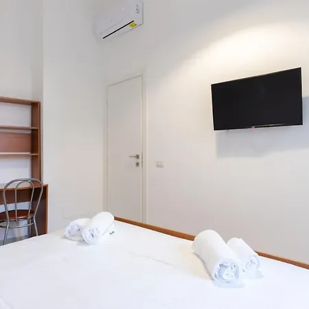 Apartman Joivy Minimalistic Flat Near The Centre Milánó